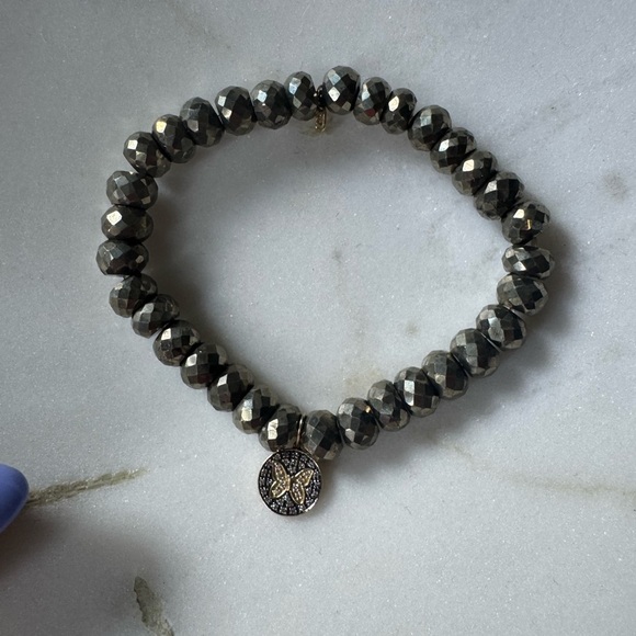 Sydney Evan Beaded Pyrite and 14k Gold/Diamond Butterfly Charm Bracelet. - Picture 5 of 12